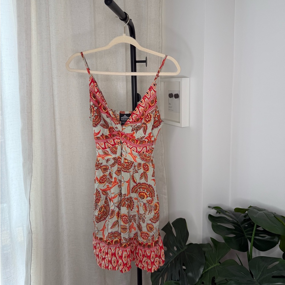 ANGIE Paisley Key Hole Mini Dress - Size M